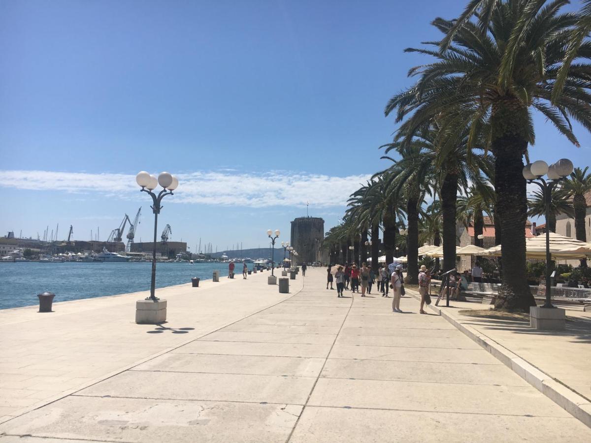 Blue Shell Trogir Apartment Luaran gambar